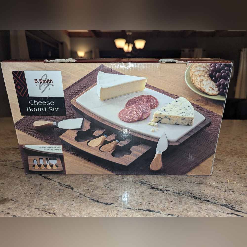 NEW B. Smith Cheese Board Set w Knives